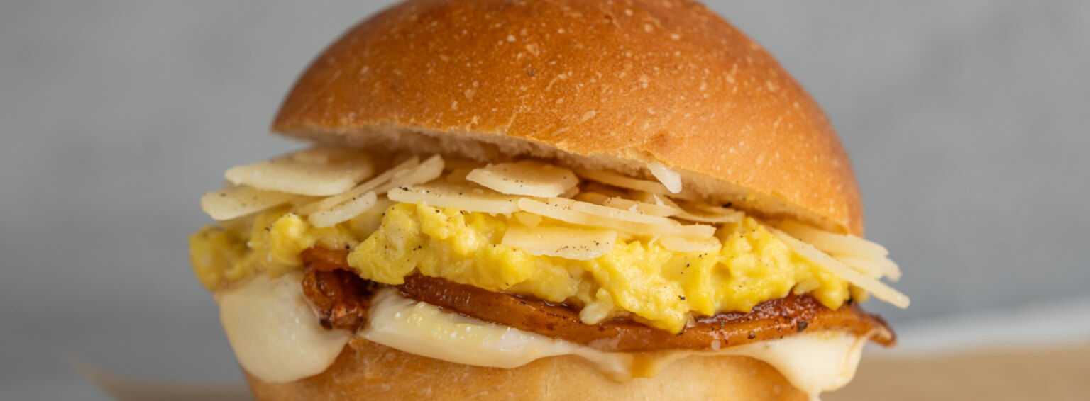 PANINO-CARBONARA-aspect-ratio-3840-1414